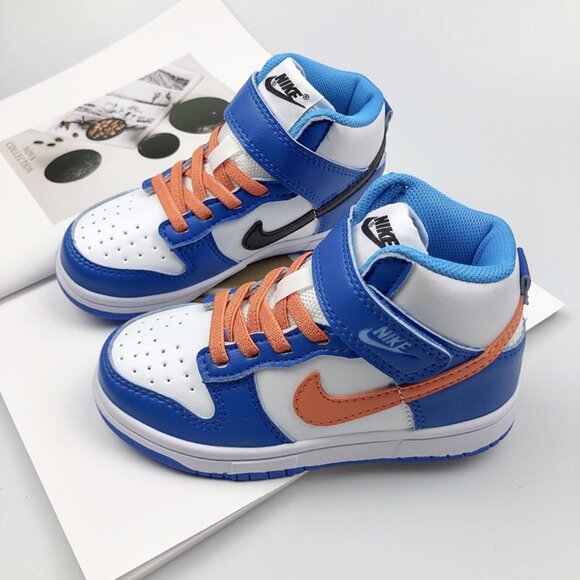 Nike SB Dunk Low Low-Top Sneakers In Blue And Orange - Picture 7 of 9